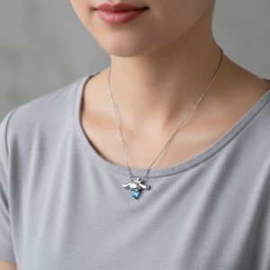 Collier Cinnamoroll argent avec pierre bleu